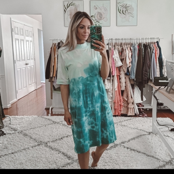 Anthropologie t:la tie dye short sleeve casual t-shirt dress - Picture 5 of 5